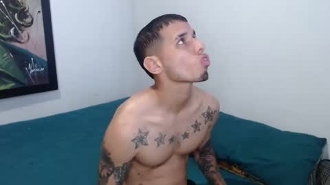 dsanchezz359 online show from February 24, 3:32 pm