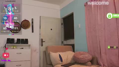 duamilktits online show from December 28, 11:05 pm