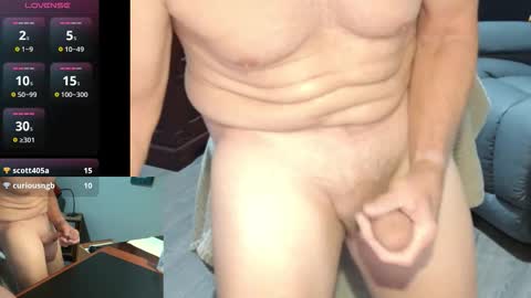 Snapshot of dubl55nikl chatting on November 15, 8:27 pm DublNikl online show from November 15, 8:27 pm