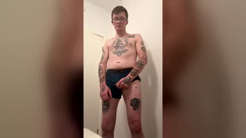 Snapshot of dublad9840 chatting on July 27, 1:51 pm dublad9840 online show from July 27, 1:51 pm