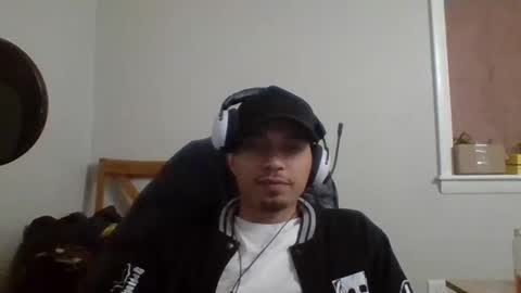 Snapshot of dubz07 chatting on January 26, 4:41 pm dubz07 online show from January 26, 4:41 pm