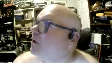 Snapshot of dudendanude chatting on July 22, 3:31 am dudendanude online show from July 22, 3:31 am