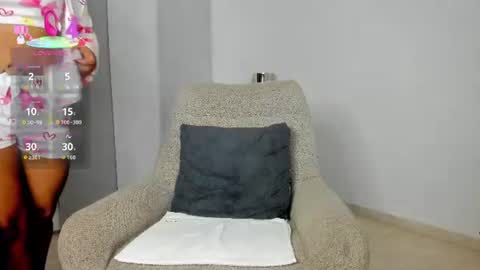 Snapshot of dulce1_ chatting on June 10, 9:08 am Dulce online show from June 10, 9:08 am