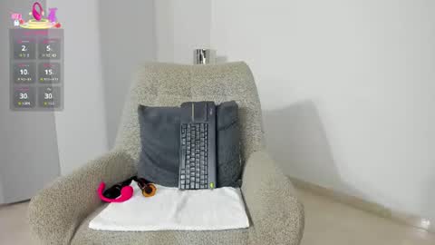 Dulce online show from July 15, 8:52 am