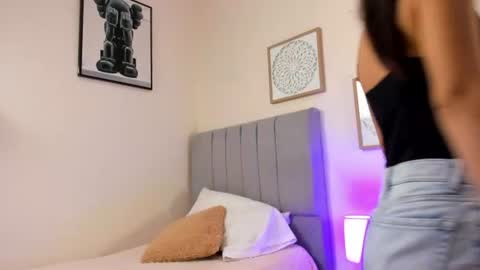 dulce__fiore07 online show from July 30, 12:15 pm
