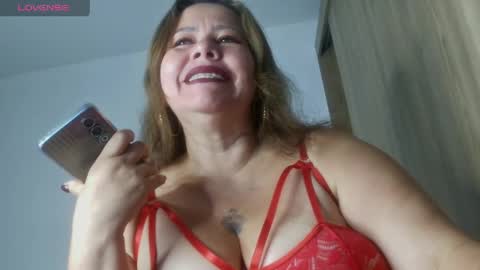 Im Dulce online show from May 1, 1:32 am