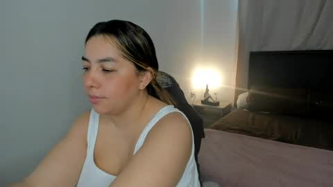 dulce brithany online show from April 15, 7:10 pm