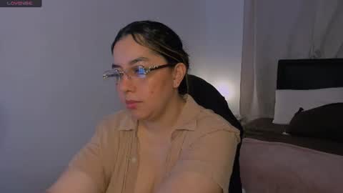 dulce brithany online show from July 4, 4:57 pm