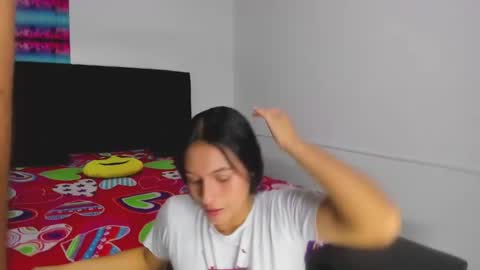 Snapshot of dulce_condena_420 chatting on February 20, 1:25 am Im Alexa 420 online show from February 20, 1:25 am