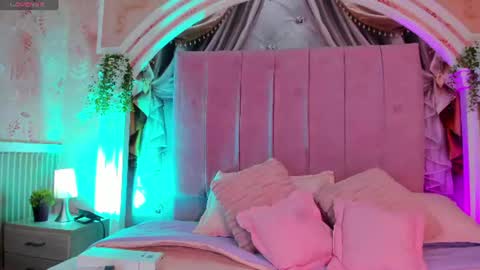 Dulce online show from July 23, 2:53 am