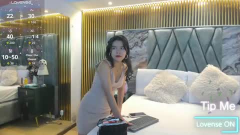 Snapshot of dulce_glamor_ chatting on July 5, 11:17 am Dulce online show from July 5, 11:17 am