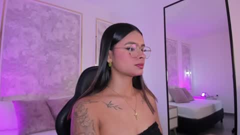 D U L C E online show from June 14, 1:02 pm