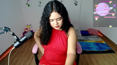 Snapshot of dulce_julieta_ chatting on February 14, 8:26 pm Dulce online show from February 14, 8:26 pm