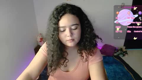 Snapshot of dulce_julieta_ chatting on October 29, 1:19 am Dulce online show from October 29, 1:19 am