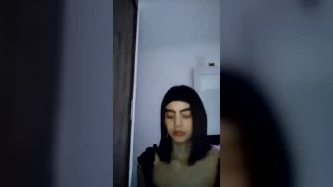 Snapshot of dulce_lucero chatting on July 7, 4:33 pm dulce_lucero online show from July 7, 4:33 pm