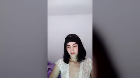 Snapshot of dulce_lucero chatting on July 12, 2:13 am dulce_lucero online show from July 12, 2:13 am