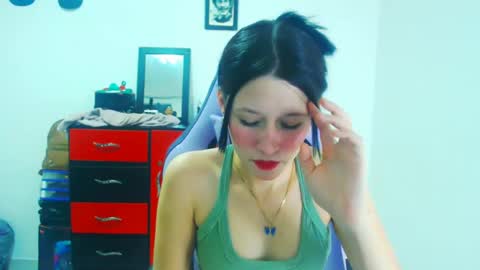 Snapshot of dulce_mauren chatting on November 23, 6:24 am dulce_mauren online show from November 23, 6:24 am