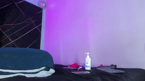 Snapshot of dulce_melodia chatting on December 27, 10:59 pm dulce melodia online show from December 27, 10:59 pm