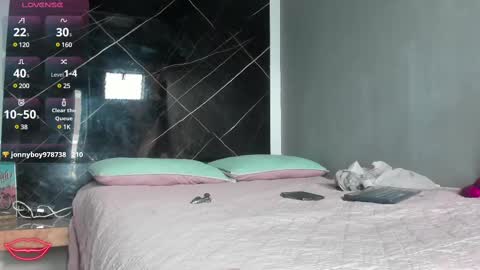 Snapshot of dulce_melodia chatting on March 7, 8:11 pm dulce melodia online show from March 7, 8:11 pm