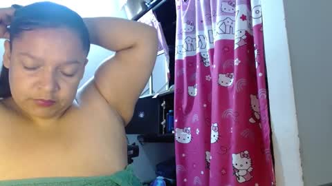 Snapshot of dulce_mmaria chatting on February 28, 11:58 am dulce online show from February 28, 11:58 am