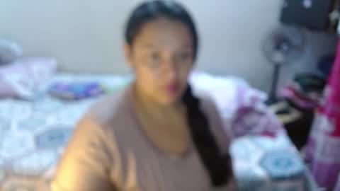 Snapshot of dulce_mmaria chatting on March 7, 12:01 pm dulce online show from March 7, 12:01 pm