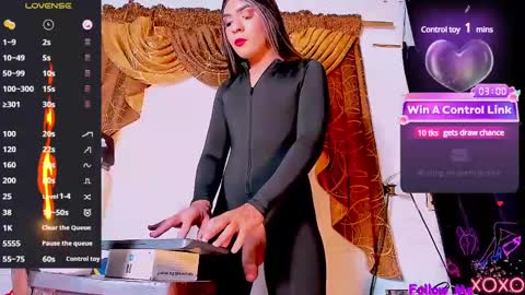 Snapshot of dulce_tentacion54 chatting on December 13, 6:27 pm dulce_tentacion54 online show from December 13, 6:27 pm