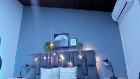 Snapshot of dulceaurora_ chatting on June 19, 2:49 am DULCE AURORA online show from June 19, 2:49 am