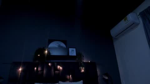 Snapshot of dulceaurora_ chatting on June 24, 2:43 am DULCE AURORA online show from June 24, 2:43 am