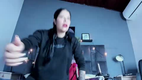 Snapshot of dulceaurora_ chatting on July 10, 2:49 am DULCE AURORA online show from July 10, 2:49 am