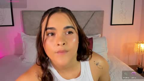 Dulcee Garcia online show from March 17, 3:00 am