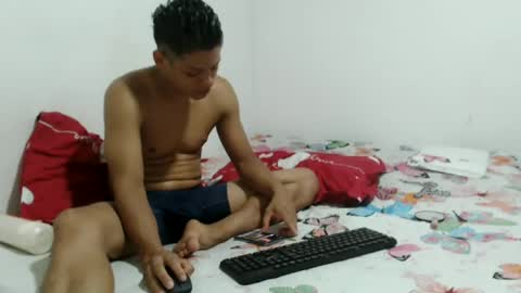 dulcefuegoxxx online show from June 24, 11:48 pm
