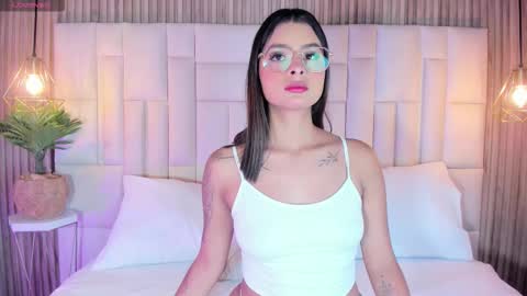 Dulce  online show from December 3, 11:19 am