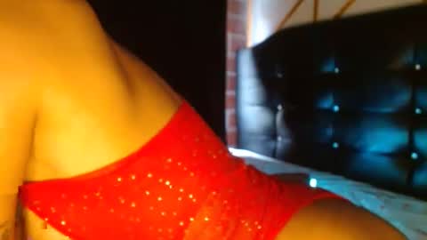 Snapshot of dulcelatina222 chatting on September 30, 10:04 pm dulcelatina222 online show from September 30, 10:04 pm