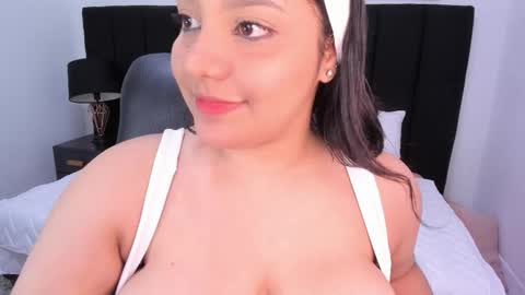 Dulce online show from March 8, 7:28 pm