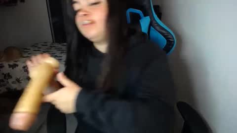 Snapshot of dumont_model chatting on October 10, 9:36 pm Nicole   online show from October 10, 9:36 pm