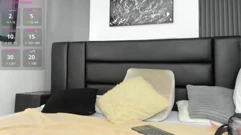 Thomas and Noah online show from October 23, 11:42 am