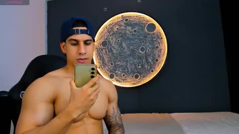 Snapshot of duran_dhikol1 chatting on November 1, 6:04 am duran_dhikol1 online show from November 1, 6:04 am