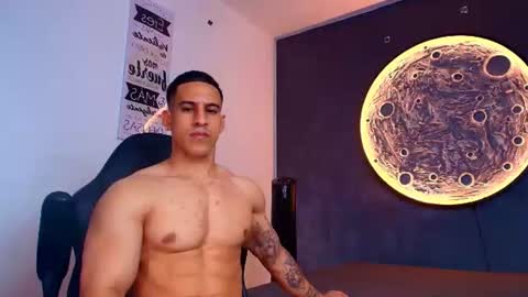 duran_dhikol1 online show from August 4, 2:08 pm