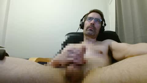 Snapshot of durden69_ chatting on March 10, 1:54 am Durden69 online show from March 10, 1:54 am
