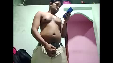 Snapshot of duskytamilkarthik chatting on November 25, 3:12 pm duskytamilkarthik online show from November 25, 3:12 pm