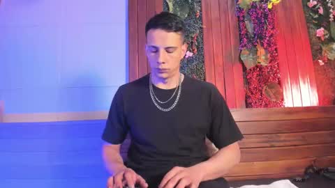 Dustin Sonne online show from March 9, 3:32 am