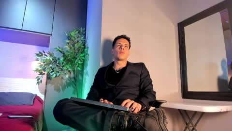 Dustin Sonne online show from June 3, 3:31 am
