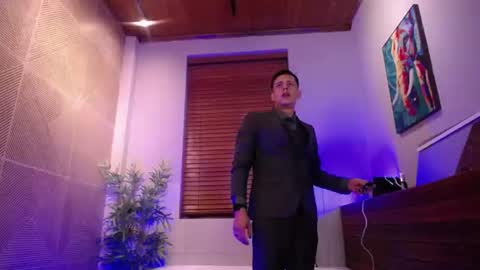 Dustin Sonne online show from June 14, 3:41 am