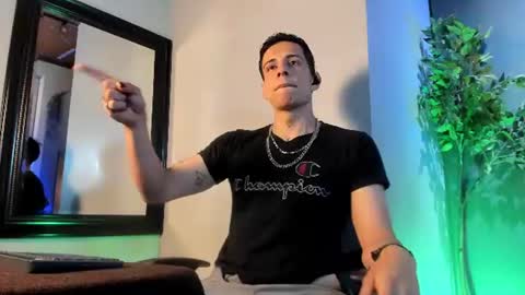 Dustin Sonne online show from July 20, 3:43 am