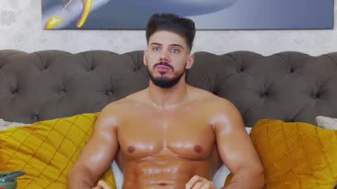 Snapshot of dustinkeent chatting on February 12, 6:08 am Dustin online show from February 12, 6:08 am