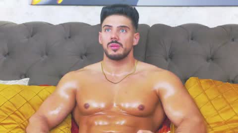 Dustin online show from June 10, 6:56 am