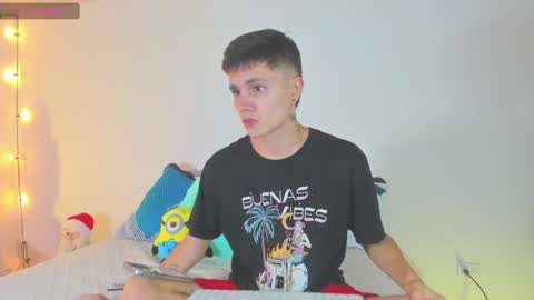 Dustin Levy online show from January 3, 1:16 am