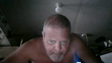dustwon1 online show from June 18, 6:45 pm