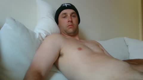 Snapshot of dustyroy09 chatting on January 15, 3:54 am dustyroy09 online show from January 15, 3:54 am