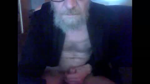 dutchpenis63 online show from February 23, 10:31 pm